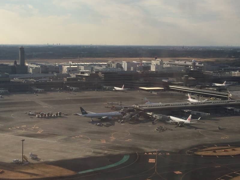 機内からの成田空港