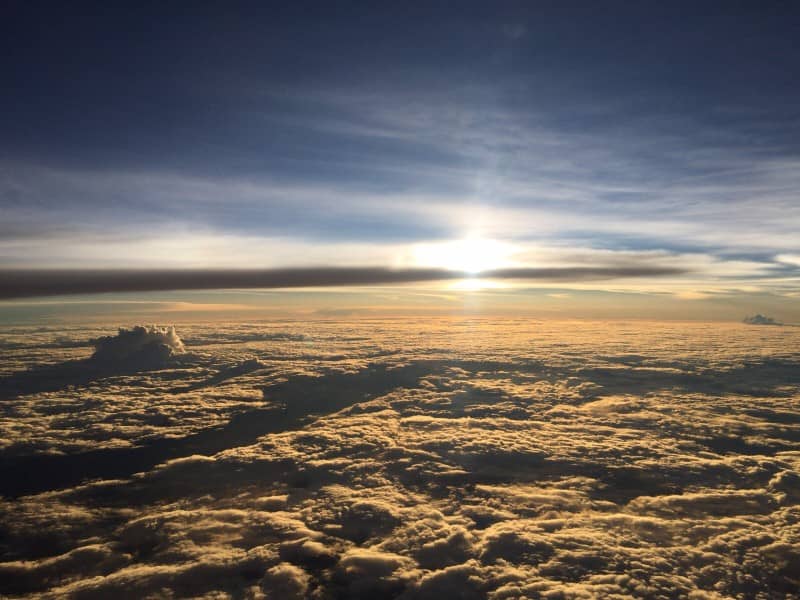 雲の上の景色-夕日
