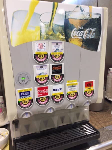 関西国際空港・国内線-比叡ラウンジ飲み物