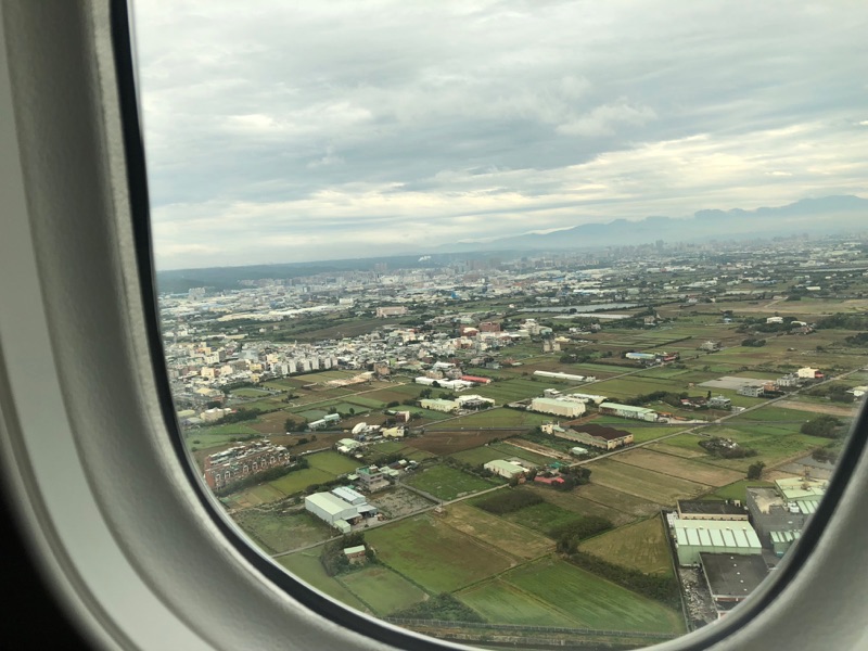 タイ航空ビジネスクラス搭乗-台北市内風景