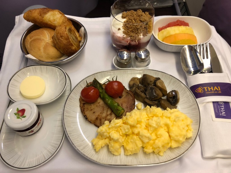 タイ航空TG923-朝食