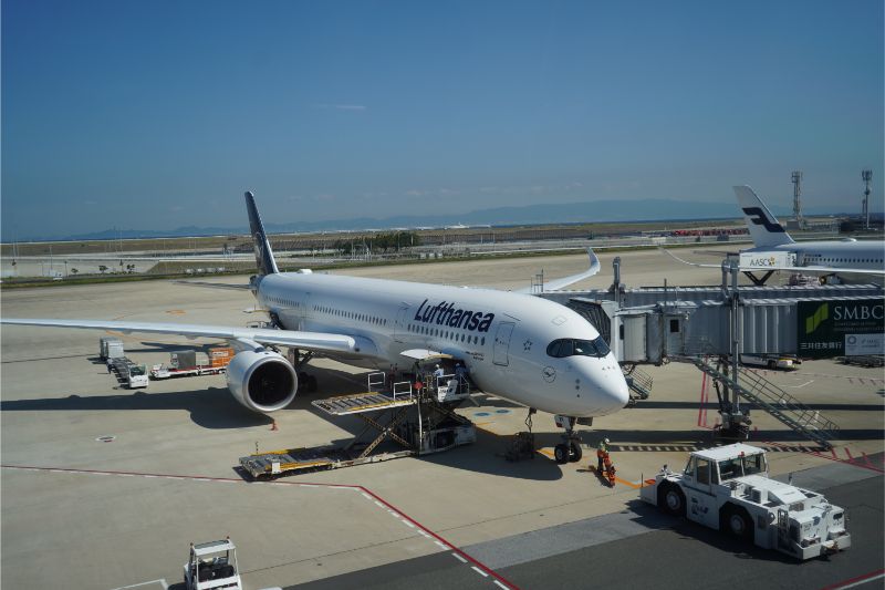 関西国際空港に駐機している機体
