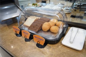 Song Hongビジネスラウンジ@ハノイ・ノイバイ国際空港-食事類