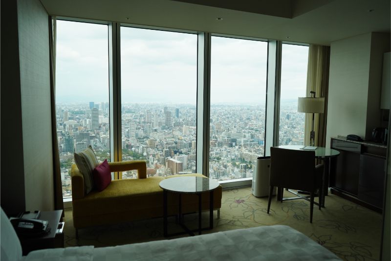 大阪マリオット都ホテル-客室内の雰囲気