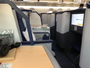ANA-B789-ビジネスクラスシート
