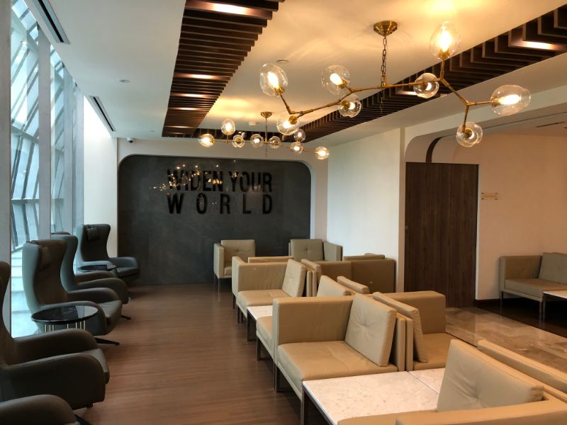 Turkish Airlines Orchid Lounge＠スワンナプーム国際空港-ラウンジ内の雰囲気