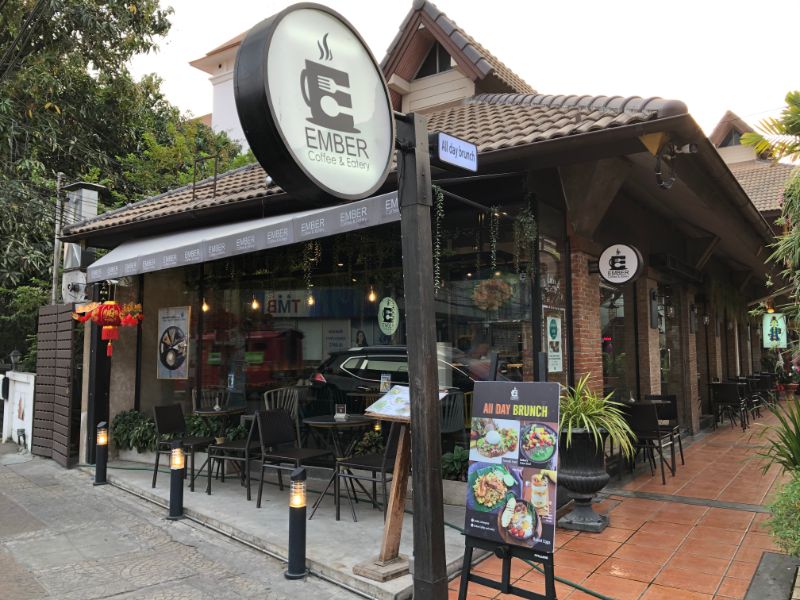 ember coffee & eatery@チェンマイ-ノマド向けオススメカフェ