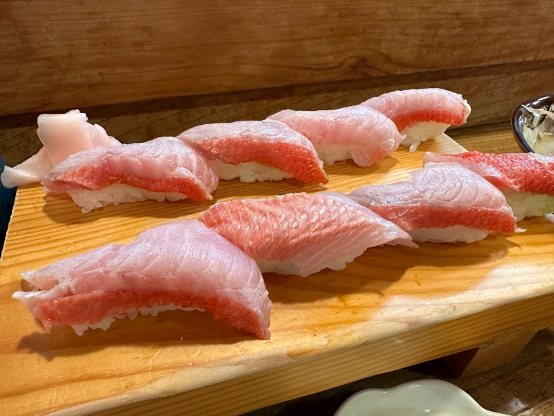 魚八寿し-金目鯛寿司