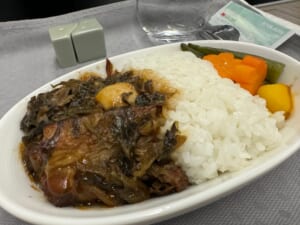 エバー航空（台北=ホーチミン便:BR381 A330-300）-ビジネスクラスミール＆ドリンク