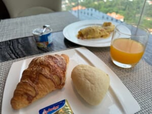 Le Meridien Kuala Lumpur(ルメリディアンクアラルンプール)-クラブラウンジ（朝食ビュッフェ）