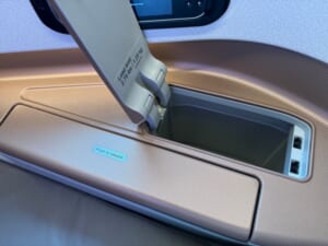シンガポール航空（シンガポール便=クアラルンプール:SQ126 A350-900）-ビジネスクラスシート