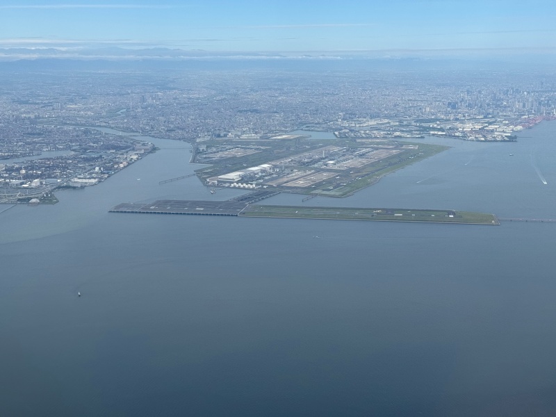 ANA3821便（羽田＝大阪・関空、スターフライヤー）-離陸