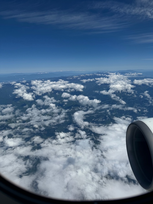 ANA3821便（羽田＝大阪・関空、スターフライヤー）-機内からの景色