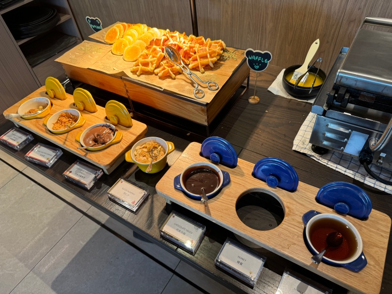 コートヤード・バイ・マリオット バンコクスクンビット20(Courtyard by Marriott Bangkok Sukhumvit 20)-朝食ビュッフェ