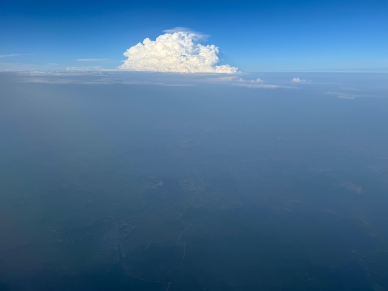 シンガポール航空（シンガポール-ハノイ便:SQ194 B737-800）-着陸