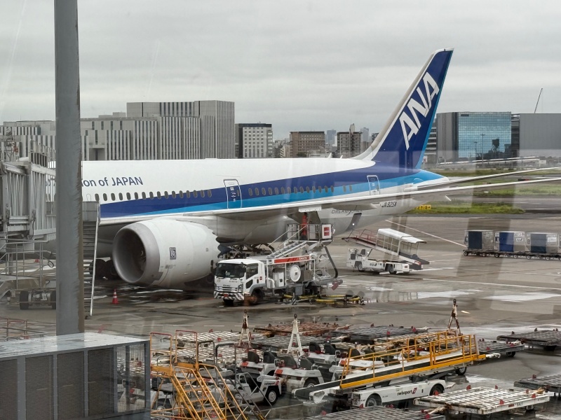 ANA（羽田-マニラ便:NH869 B787-900）-搭乗