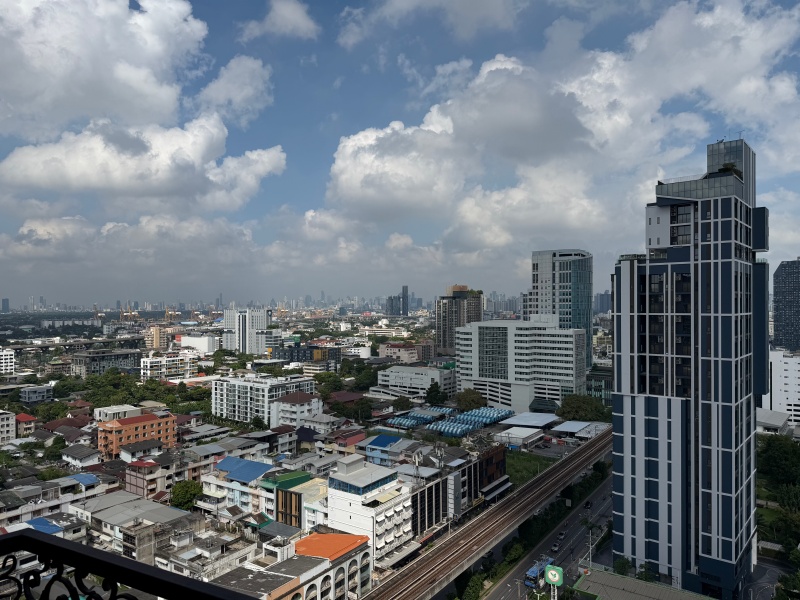 マリオット・エグゼクティブ・アパートメント・バンコク・スクンビット101(Marriott Executive Apartments Bangkok, Sukhumvit 101)-客室からの眺め