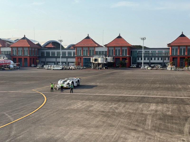 タイ航空（デンパサール便=バンコク:TG432 A350-900）-タキシング