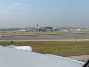 アシアナ航空(ソウル(仁川)=成田便:OZ102 A380-800)-離陸