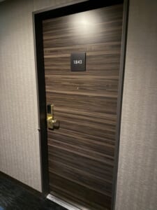 アパホテル＆リゾート〈横浜ベイタワー〉(Apa Hotel Yokohama Bay Tower)ー客室内の雰囲気