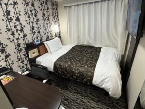 アパホテル＆リゾート〈横浜ベイタワー〉(Apa Hotel Yokohama Bay Tower)ー客室内の雰囲気