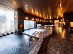 アパホテル＆リゾート〈横浜ベイタワー〉(Apa Hotel Yokohama Bay Tower)ー大浴場（公式サイトより）