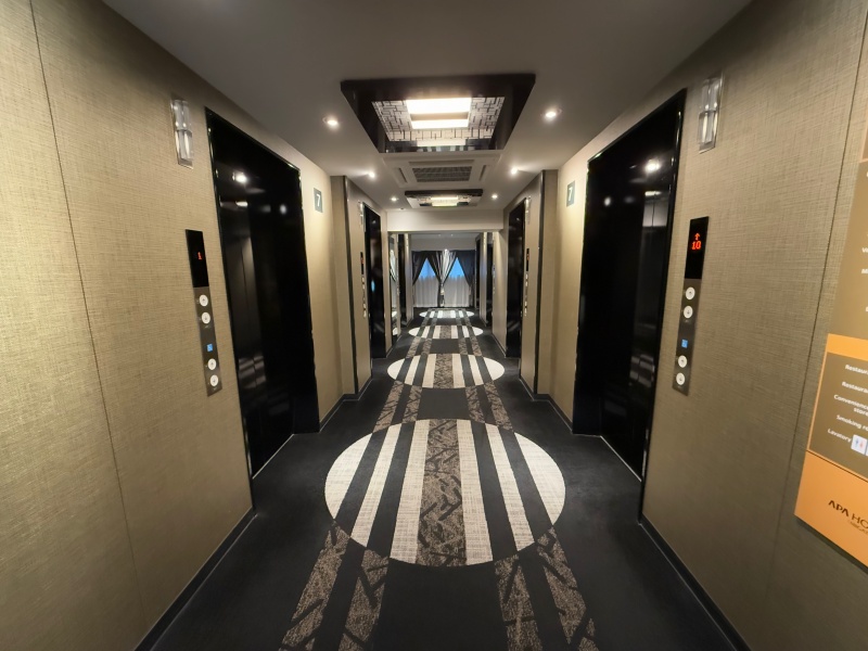 アパホテル&リゾート〈新潟駅前大通〉(Apa Hotel Resort Niigata Ekimae Odori)ー客室フロア