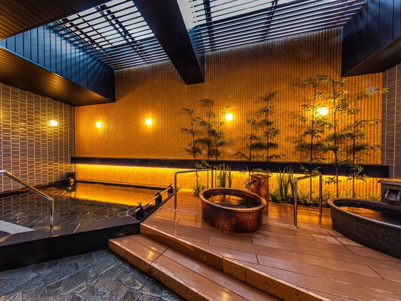 アパホテル＆リゾート〈新潟駅前大通〉(Apa Hotel Resort Niigata Ekimae Odori)ー大浴場（公式サイトより）