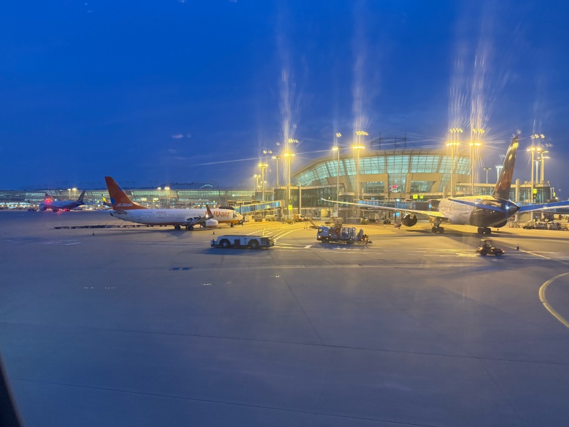 タイ航空（バンコク=ソウル（仁川）便:TG658 A350-900）-着陸