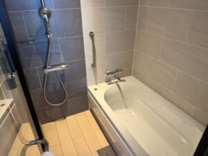 ヒルトン長崎(Hilton Nagasaki Hotel)ー客室内バスルーム（ツインデラックスルーム）
