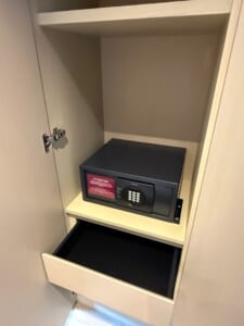 ヒルトン長崎(Hilton Nagasaki Hotel)ー客室内の雰囲気（ツインデラックスルーム）