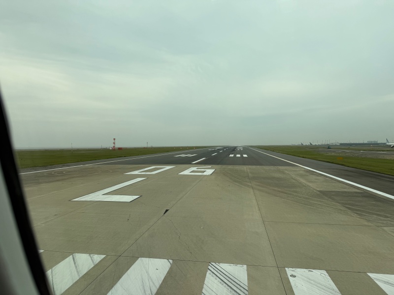 エバー航空(関空=台湾便:BR131 B787-1000)-タキシング
