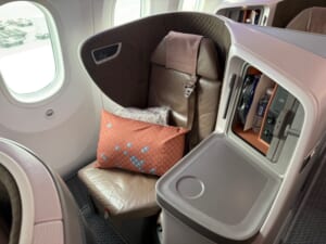 シンガポール航空（シンガポール=バンコク便:SQ710 B787-10）-ビジネスクラスシート