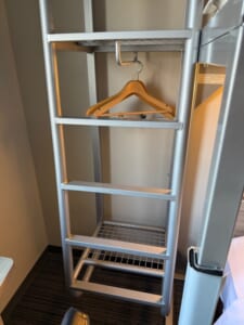 スーパーホテル新横浜(SUPER HOTEL SHINYOKOHAMA)ー客室(スーパールーム)内の雰囲気