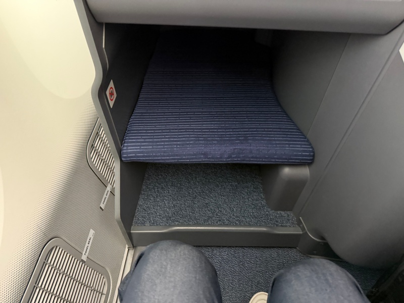 ANA（バンコク=成田便:NH806 B787-900）-ビジネスクラスシート