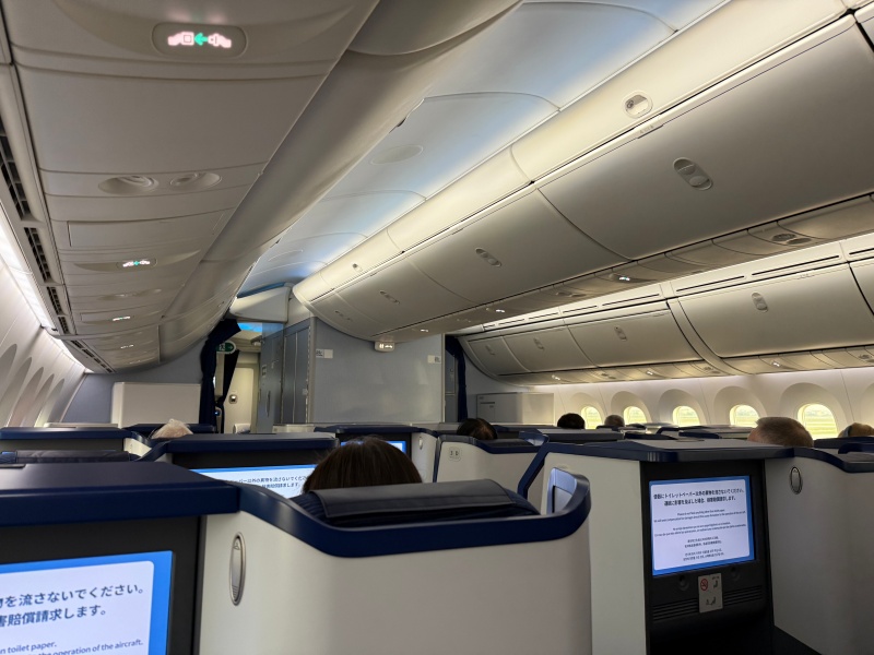 ANA（バンコク=成田便:NH806 B787-900）-搭乗