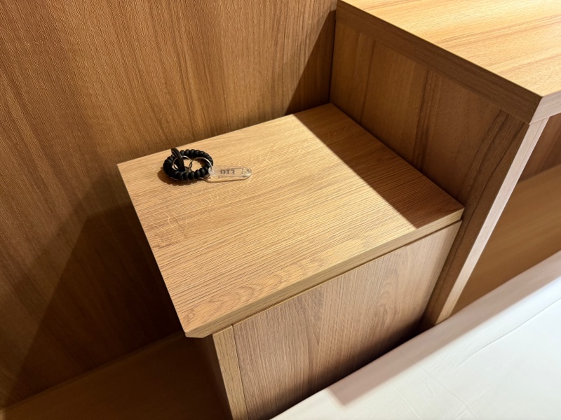 CHO Stay Capsule Hotel(町草休行館)@台湾桃園国際空港ーカプセル内の雰囲気