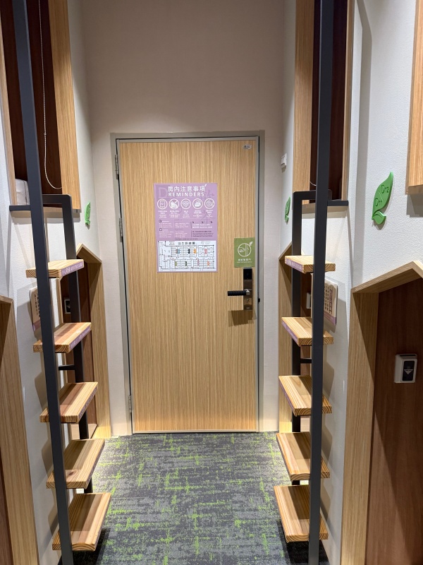 CHO Stay Capsule Hotel(町草休行館)@台湾桃園国際空港ー客室内の雰囲気