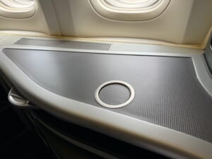 エバー航空(台湾=クアラルンプール便:BR227 B777-300ER)-ビジネスクラスシート