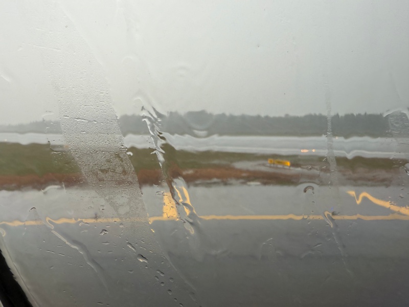 エバー航空(台湾=クアラルンプール便:BR227 B777-300ER)-着陸