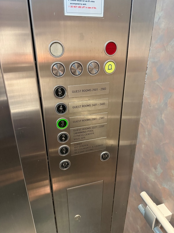 Hyatt Regency Bangkok Suvarnabhumi Airport(ハイアット リージェンシー バンコク スワンナプームエアポート)ー客室フロア