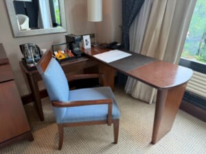 Hyatt Regency Bangkok Suvarnabhumi Airport(ハイアット リージェンシー バンコク スワンナプームエアポート)ー客室内の雰囲気