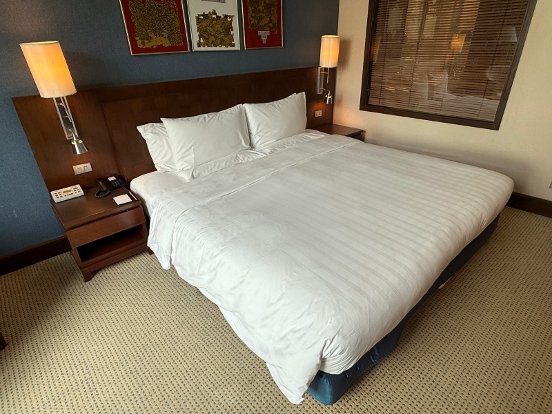 Hyatt Regency Bangkok Suvarnabhumi Airport(ハイアット リージェンシー バンコク スワンナプームエアポート)ー客室内の雰囲気