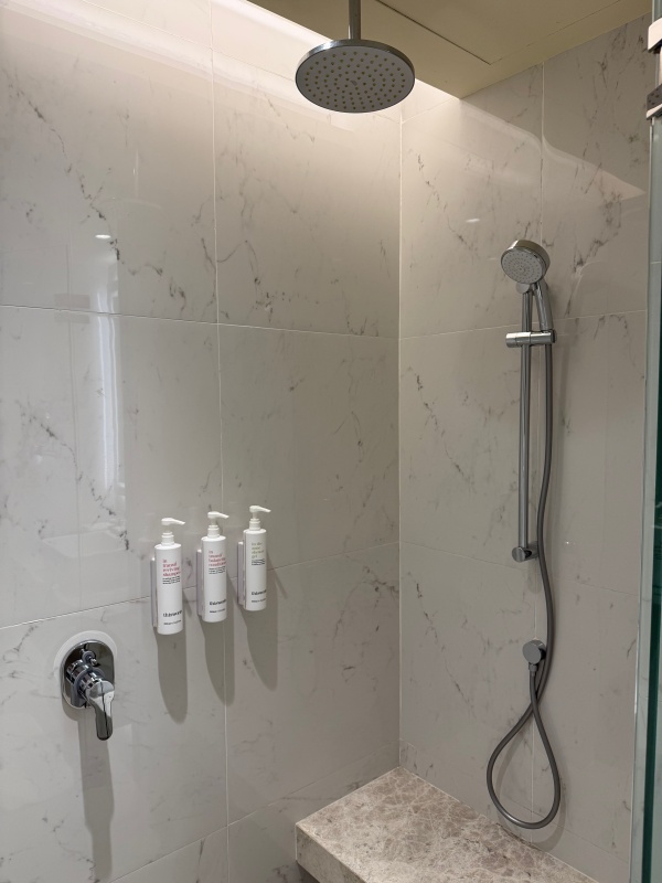 Putrajaya Marriott Hotel(プトラジャヤ・マリオット・ホテル)ー客室内バスルーム