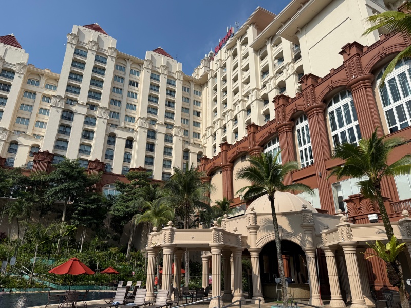 Putrajaya Marriott Hotel(プトラジャヤ・マリオット・ホテル)ー屋外プール