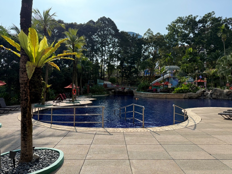 Putrajaya Marriott Hotel(プトラジャヤ・マリオット・ホテル)ー屋外プール