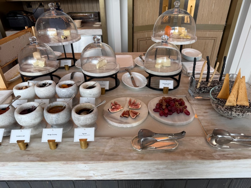 Waldorf Astoria Bangkok(ウォルドーフ・アストリア・バンコク)ー朝食ビュッフェ
