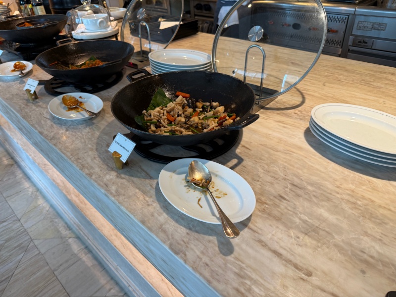 Waldorf Astoria Bangkok(ウォルドーフ・アストリア・バンコク)ー朝食ビュッフェ