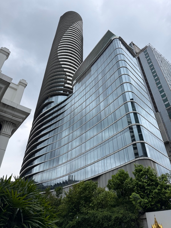 Waldorf Astoria Bangkok(ウォルドーフ・アストリア・バンコク)ー外観