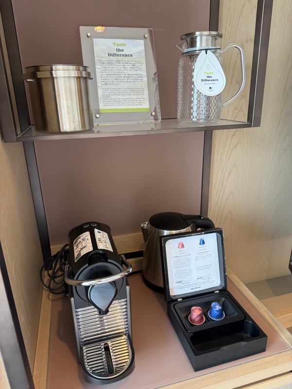 ダブルツリーbyヒルトン富山(DoubleTree by Hilton Toyama)ー客室内の雰囲気